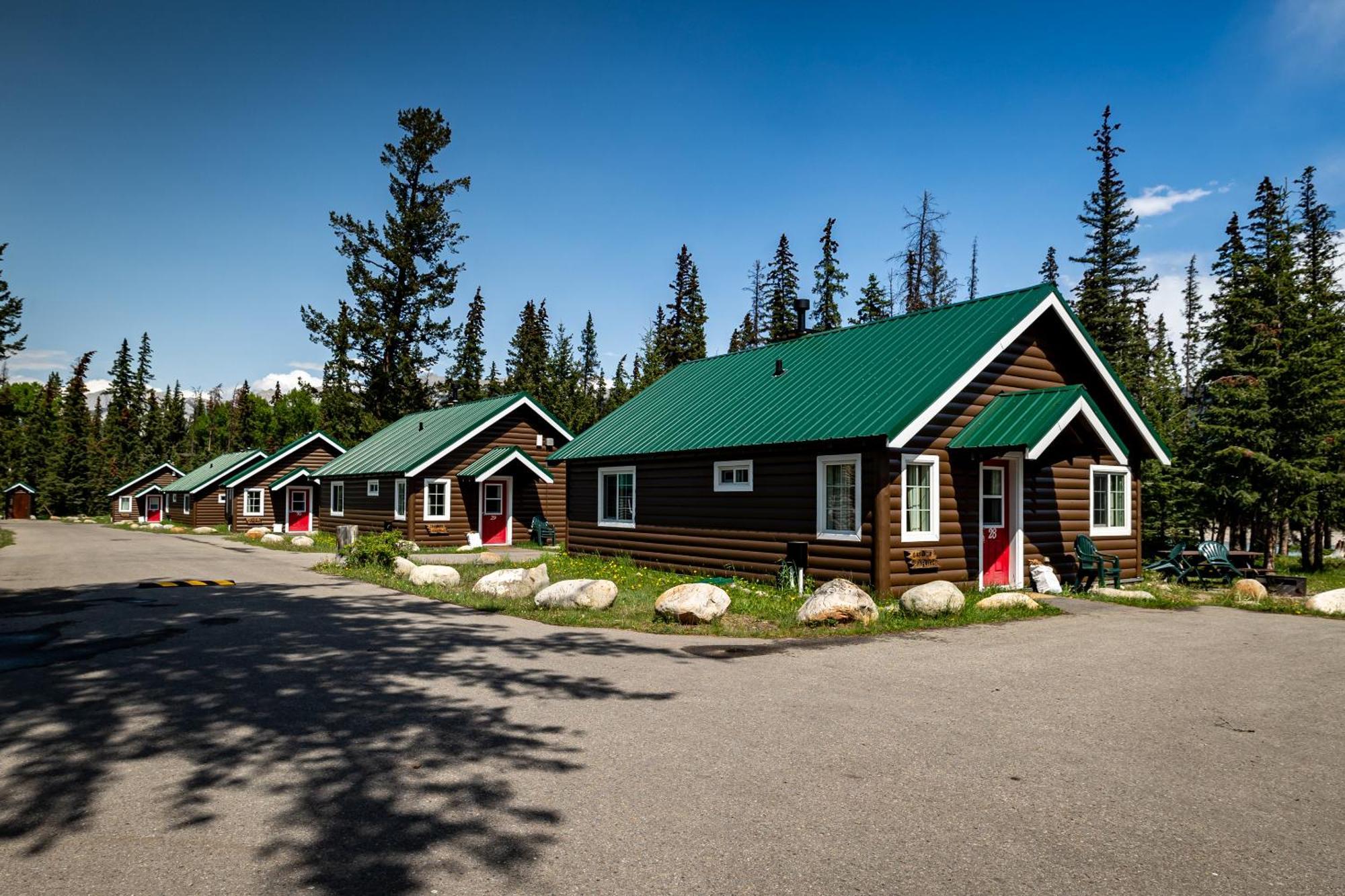 Pine Bungalows Jasper Eksteriør bilde